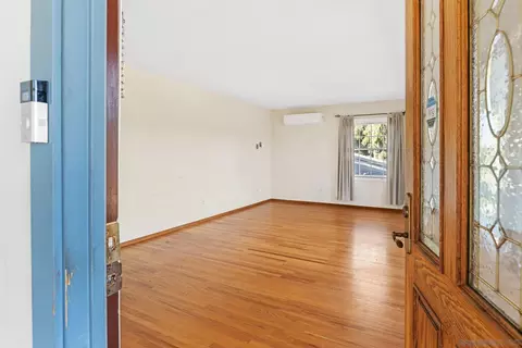 4770 Garfield St, La Mesa, CA 91941 photo 6