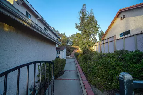 Exterior - 1320 Clear Crest Cir, Vista, CA 92084 photo 5 of 17