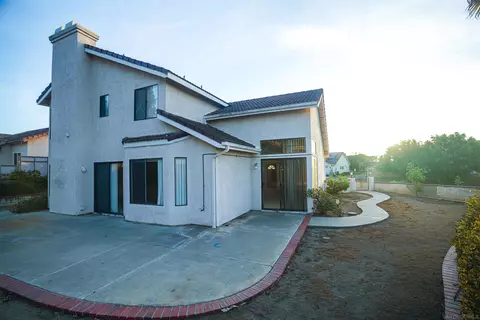 Exterior - 1320 Clear Crest Cir, Vista, CA 92084 photo 14 of 17