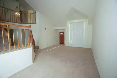 Living - 1320 Clear Crest Cir, Vista, CA 92084 photo 3 of 11