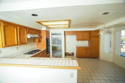 Kitchen - 1320 Clear Crest Cir, Vista, CA 92084 photo 1 of 3