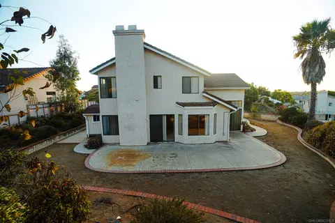 Exterior - 1320 Clear Crest Cir, Vista, CA 92084 photo 9 of 17