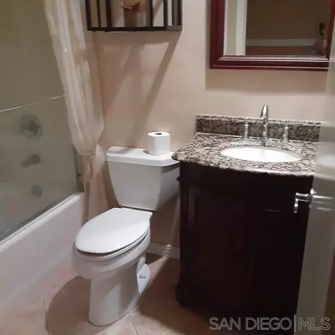 Bath - 81074 Aurora Ave, Indio, CA 92201 photo 1 of 1