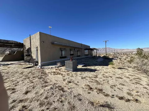 Exterior - 255 Canyon Rd, Julian, CA 92036 photo 5 of 18