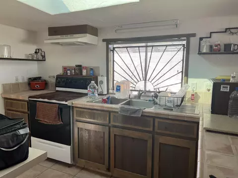 Kitchen - 255 Canyon Rd, Julian, CA 92036 photo 3 of 3