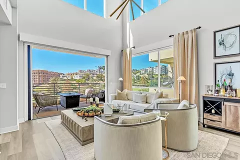 2450 Community Ln #17, San Diego, CA 92108