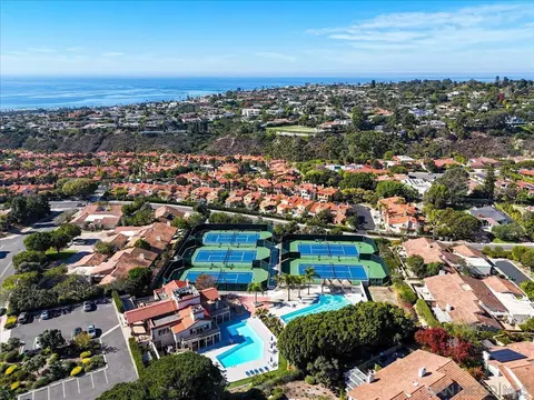 View/Area - 5658 Caminito Genio, La Jolla, CA 92037 photo 14 of 14