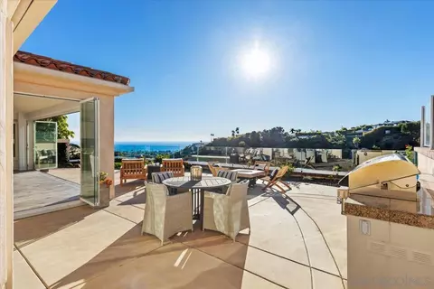 Exterior - 5658 Caminito Genio, La Jolla, CA 92037 photo 5 of 7