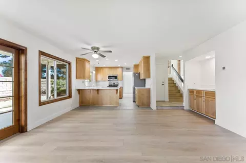 10567 Moorpark St, Spring Valley, CA 91978 photo 12