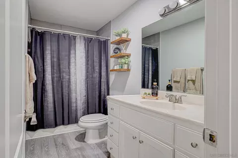 Bath - 527 E Madison Ave #99, El Cajon, CA 92020 photo 1 of 2