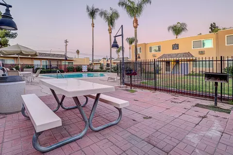 Exterior - 527 E Madison Ave #99, El Cajon, CA 92020 photo 4 of 5