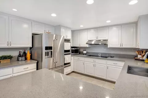 Kitchen - 1587 Heron Ave, El Cajon, CA 92020 photo 3 of 4