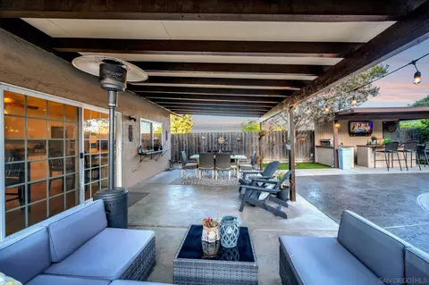 Exterior - 1587 Heron Ave, El Cajon, CA 92020 photo 8 of 9