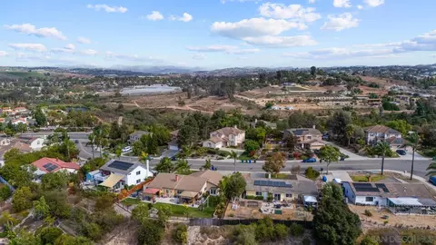 View/Area - 1530 Marjorie St, Oceanside, CA 92056 photo 2 of 8
