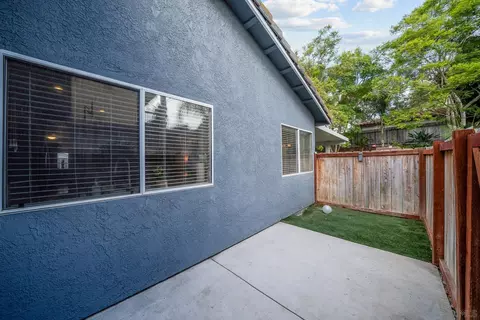 Exterior - 1530 Marjorie St, Oceanside, CA 92056 photo 8 of 10