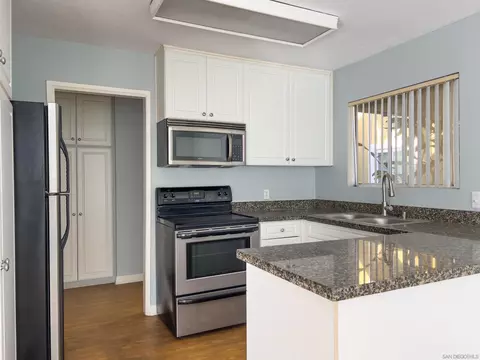 17181 W Bernardo Dr #106, San Diego, CA 92127