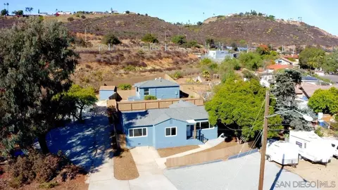 3718-20 Riviera, La Mesa, CA 91941