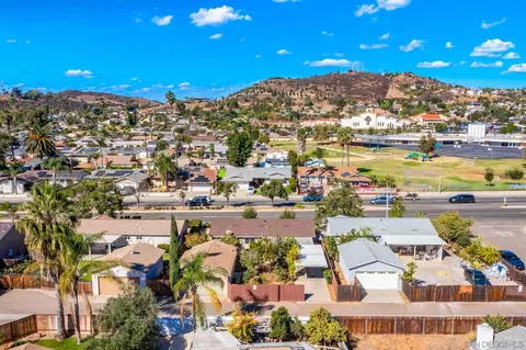 1249 El Norte Pkwy, Escondido, CA 92027