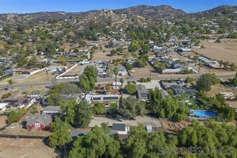 View/Area - 1981 Greenfield Dr, El Cajon, CA 92019 photo 5 of 15
