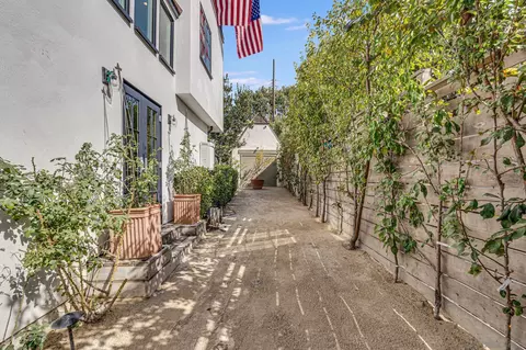 7135 Olivetas Ave, La Jolla, CA 92037 photo 35