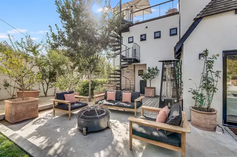7135 Olivetas Ave, La Jolla, CA 92037 photo 17