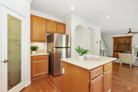 941 Yosemite Dr, Chula Vista, CA 91914 photo 8