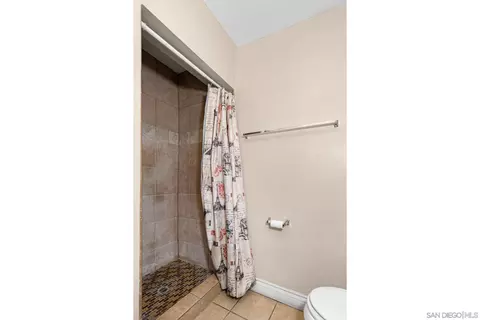 Bath - 9779 Los Coches Rd, Lakeside, CA 92040 photo 1 of 2
