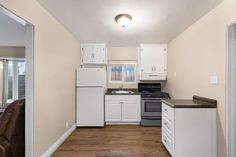 Kitchen - 9779 Los Coches Rd, Lakeside, CA 92040 photo 2 of 2