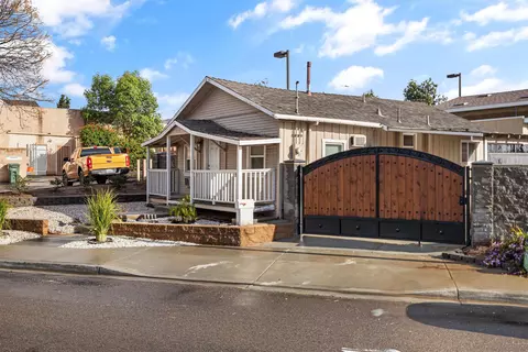 Exterior - 9779 Los Coches Rd, Lakeside, CA 92040 photo 2 of 5