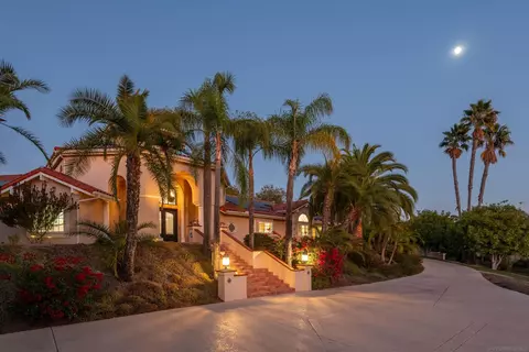 Exterior - 15112 Huntington Gate Dr, Poway, CA 92064 photo 1 of 13
