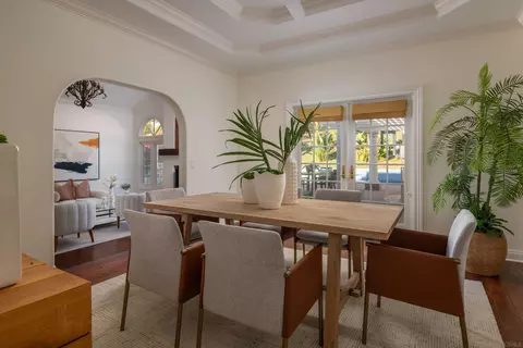 Dining - 15112 Huntington Gate Dr, Poway, CA 92064 photo 2 of 5