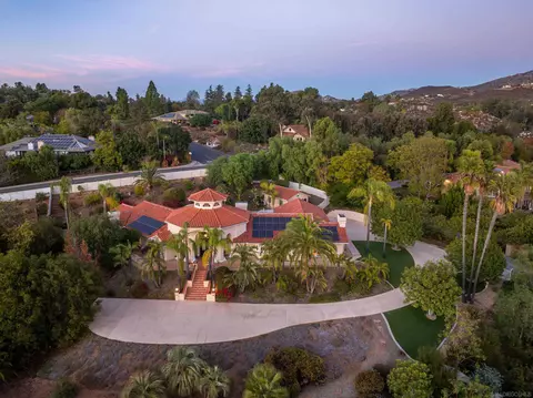 View/Area - 15112 Huntington Gate Dr, Poway, CA 92064 photo 3 of 7
