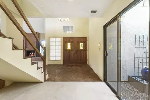 Entry Way - 417 Loma Larga Dr, Solana Beach, CA 92075 photo 3 of 4