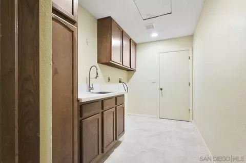 Other - 417 Loma Larga Dr, Solana Beach, CA 92075 photo 5 of 10