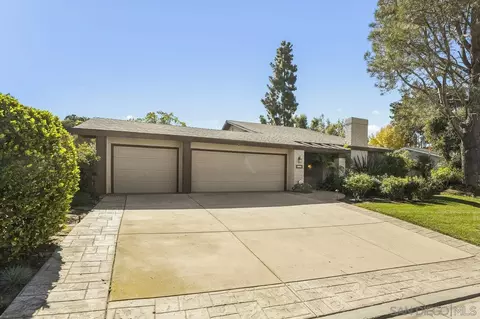 Exterior - 417 Loma Larga Dr, Solana Beach, CA 92075 photo 10 of 11