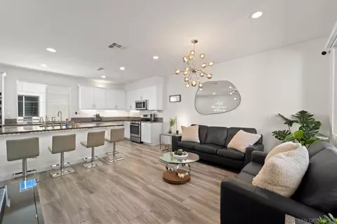 2321 Element Way #3, Chula Vista, CA 91915