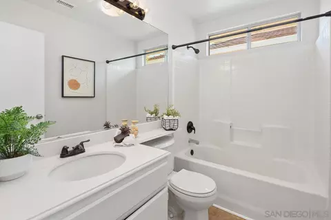 Bath - 105 Willow Pond Rd, Santee, CA 92071 photo 2 of 3