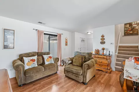 320 Grapevine Rd #102, Vista, CA 92083 photo 6
