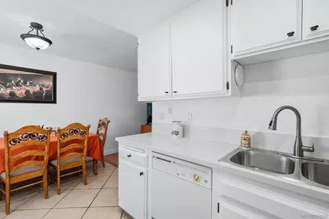 320 Grapevine Rd #102, Vista, CA 92083 photo 9