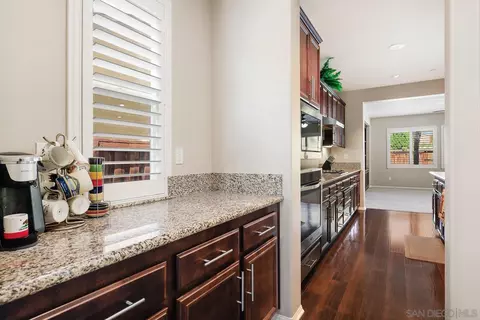Entry Way - 28414 Fox Ridge Cv, Menifee, CA 92585 photo 1 of 2