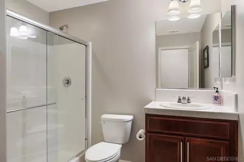 Bath - 28414 Fox Ridge Cv, Menifee, CA 92585 photo 1 of 4