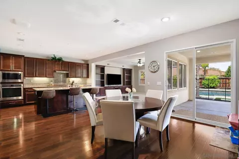 Dining - 28414 Fox Ridge Cv, Menifee, CA 92585 photo 1 of 2