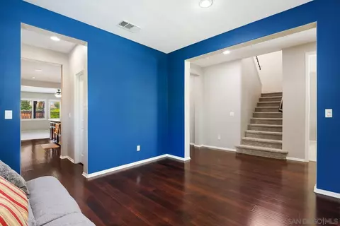 Entry Way - 28414 Fox Ridge Cv, Menifee, CA 92585 photo 2 of 2