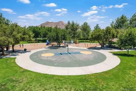 Other - 28414 Fox Ridge Cv, Menifee, CA 92585 photo 10 of 18