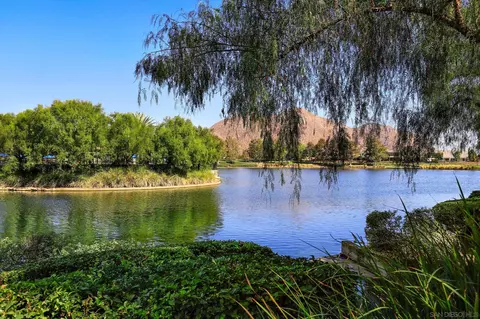 View/Area - 28414 Fox Ridge Cv, Menifee, CA 92585 photo 8 of 17