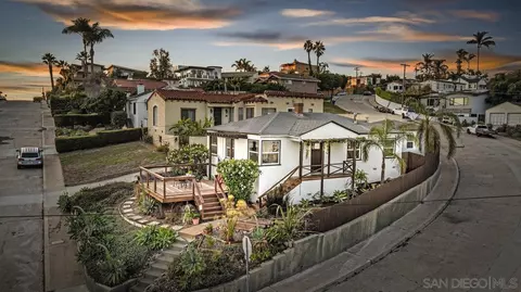 806 W Thorn St, San Diego, CA 92103