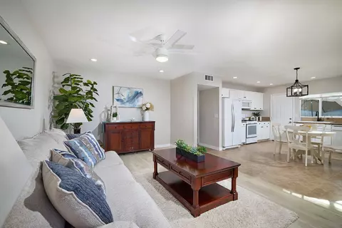 Living - 4789 Calle Solimar, Oceanside, CA 92057 photo 3 of 3