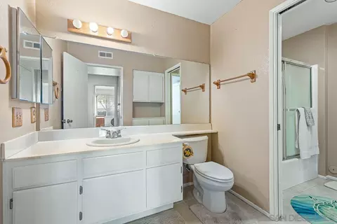 885 Buttercup Rd, Carlsbad, CA 92011 photo 10