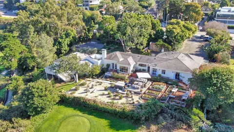 1402 W Muirlands Dr, La Jolla, CA 92037 photo 1
