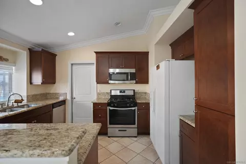 29684 Eagle Crst, Murrieta, CA 92563 photo 13